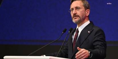 Fahrettin Altun'dan Ferdi Zeyrek için taziye mesajı