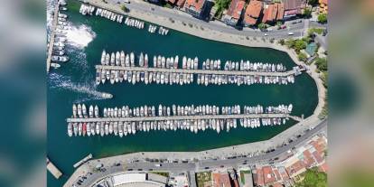 İSPARK'ın İstinye ve Tarabya Tekne Parkları Mavi Bayrak Aldı
