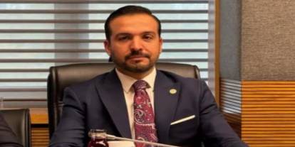 AKP'li Kürşat Zorlu Erdoğan'a yaranmak için Türk dünyasıyla ilgili uçtu uçtu bir türlü konamadı