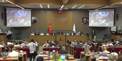 İzmir Büyükşehir Belediyesi'nde toplu iş sözleşmesi ve kentsel dönüşüm planları