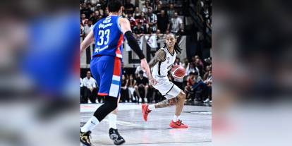 Beşiktaş Fibabanka, Anadolu Efes'i yenerek finale yükseldi