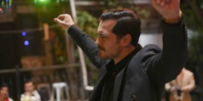Eşref Rüya'da Çağatay Ulusoy ve Demet Özdemir'in zeybek sahnesi: Üç günlük prova ve büyük beğeni