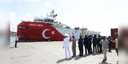 Oruç Reis Somali'den döndü