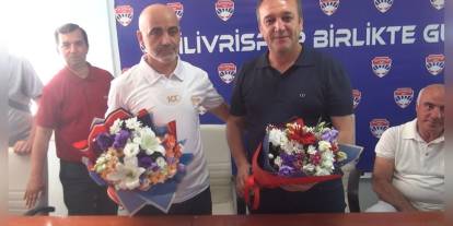Silivrispor'da başkanlık devir teslimi: Çolakoğlu, görevi Şahin'e devretti