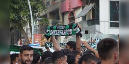Sakaryaspor 60 yaşında: Coşkulu kutlamalar ve Başkan Kıratlı'nın mesajı