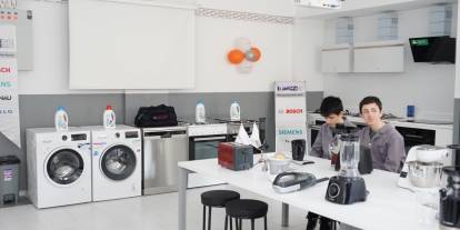 BSH Türkiye, Teknik Okullarla İş Birliğine Devam Ediyor: Yeni Laboratuvar Açıldı