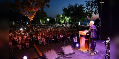 Fazıl Say'ın İznik Türküsü'nün dünya prömiyeri İznik Gölü'nde yapıldı