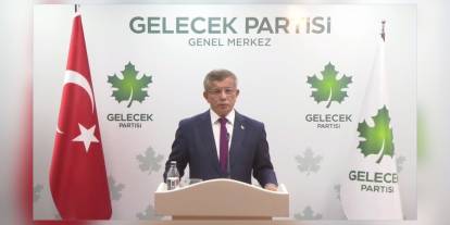 Davutoğlu: ABD'nin İran saldırısı savaşın Türkiye'nin kapısına getirdi