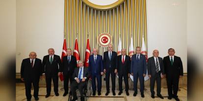 Kurtulmuş, eski TBMM başkanlarıyla görüştü: 'Terörsüz Türkiye' stratejisi ele alındı