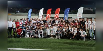 Şırnak'ta Beşiktaş U-16, Şırnak Petrolspor'u 2-1 yendi