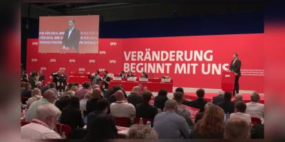 Özel, Berlin'de: '19 Mart darbesi, demokrasiye en ağır saldırı'