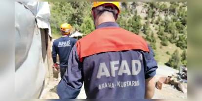 Oltu'da taş ocağı göçüğü: 3 işçi hayatını kaybetti