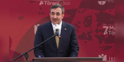 Cevdet Yılmaz: İbn Haldun Üniversitesi mezuniyet töreninde konuştu