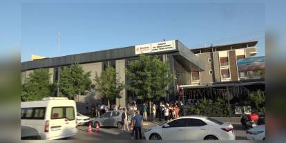 Bornova'da Yarı Olimpik Yüzme Havuzu'na Dr. Şaban Acarbay'ın adı verildi