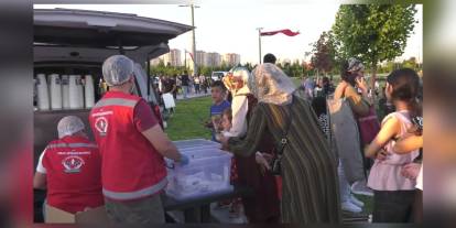 Ankara'da 'Yıldızların Altında Yeşilçam Geceleri' başladı: Filiz Akın anısına 10 film gösterilecek