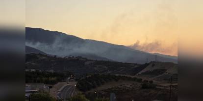 Hatay'da yangın: 1800 kişi tahliye edildi