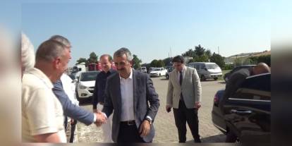 Edirne Valisi Sezer: Buğday hasadında verim yüksek, çiftçinin yüzü gülüyor