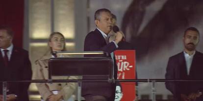 Özel'den Erdoğan'a Saraçhane meydanından mesaj: 'Ekrem İmamoğlu Cumhurbaşkanı olacak'