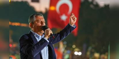 Özgür Özel, İzmir'de gözaltına alınan CHP'lileri ziyaret edecek