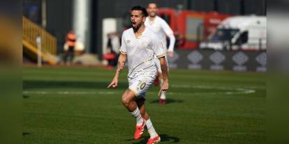 Manisa FK 10 futbolcuyla yollarını ayırdı