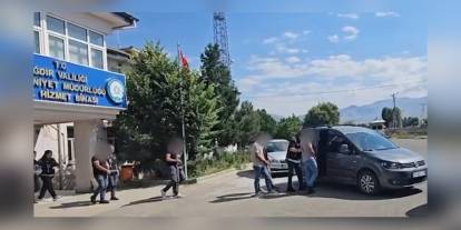 Iğdır ve Kayseri'de topraktan daire dolandırıcılığı: 5 şüpheli tutuklandı