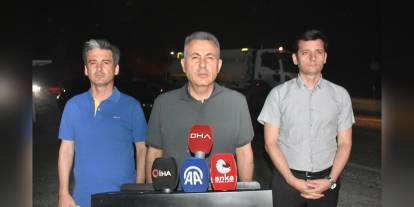 İzmir Valisi Elban: 3 mahalle yangın nedeniyle tahliye edildi