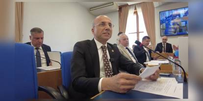 Genç: Orgeneral yaş haddi düzenlemesi adrese teslim siyasi mühendislik