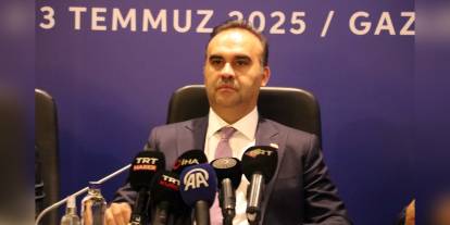 Kacır, Gaziantep'te iş insanlarıyla buluştu: 2030'da 350 bin hektar planlı sanayi alanı hedefleniyor