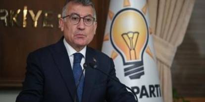 Zeytinleri katlettikleri yetmiyormuş gibi AKP'li, bir de gazeteciyi azarladı
