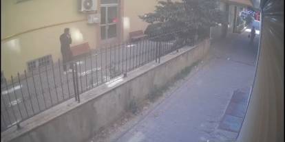 İstanbul'da 'polisim' diyerek 5 milyon liralık ziynet eşyası ve para çalan 3 şüpheli tutuklandı