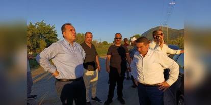 Manisa'da orman yangını söndürüldü: 3 mahallede tahliye