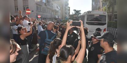 İzmir'de yolsuzluk soruşturması: 11 villa için havuz ve sosyal alanlar kaldırılmış