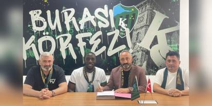 Kocaelispor, Massadio Haidara ile 2 yıllık sözleşme imzaladı
