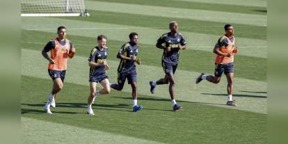 Fenerbahçe, yeni sezon hazırlıklarına devam etti