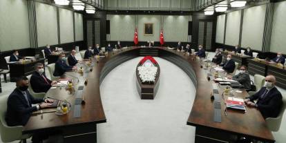 Kabine yeniden şekilleniyor...