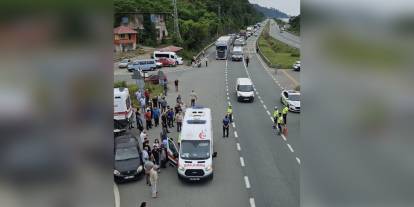 Rize'nin Fındıklı ilçesinde feci kaza: 1 ölü, 8 yaralı