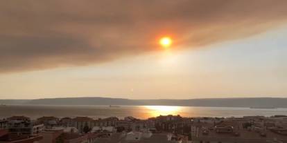 Çanakkale Boğazı duman altında: Şarköy yangını nedeniyle havadan müdahale durdu