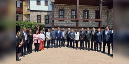 Şen: Kasım-Aralık'tan beri AK Parti 1'inci parti, CHP 30'un altında