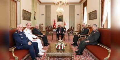 TBMM Başkanı Kurtulmuş, Milli Savunma Bakanı Güler ve Genelkurmay Başkanı Gürak'ı kabul etti