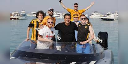 Acun Ilıcalı, Hull City taraftarlarını Çeşme'de ağırladı