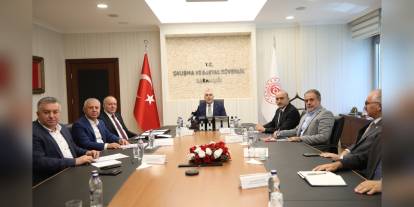 Işıkhan: Kamu işçilerine yüzde 24 zam teklifi