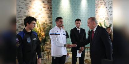 Erdoğan: Gençlerle buluşmada tütünle mücadele vurgusu