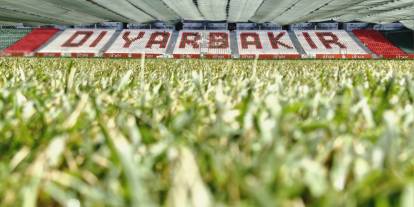 Diyarbakır Stadyumu'nun yeni zemini 1 Ağustos'ta hazır olacak