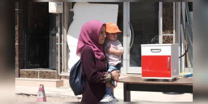 İzmir'de Anne Kart uygulaması devam ediyor: 7 binden fazla aile faydalanıyor