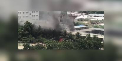 Dakka'da savaş uçağı düştü: 1 ölü, 4 yaralı
