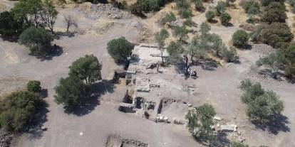 Çanakkale'de 3. yüzyıla ait Roma hamamı ortaya çıkarılıyor