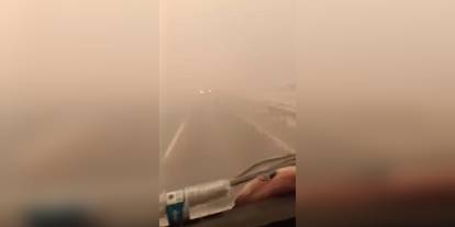 Sakarya'da yangın yeniden alevlendi: Yerleşim yerleri tehlike altında