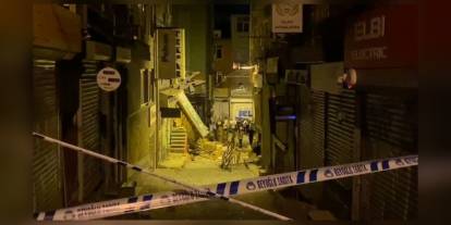 Beyoğlu'nda bina çöktü: Patlama sonrası arama kurtarma çalışmaları sürüyor