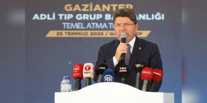 Tunç: Darbeciler tarafından yazılmış olması bile yeni anayasa için geçerli sebeptir