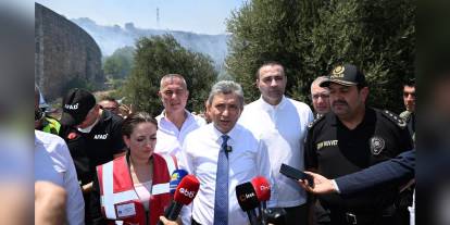 Antalya'da orman yangınları: 755 işçiyle mücadele